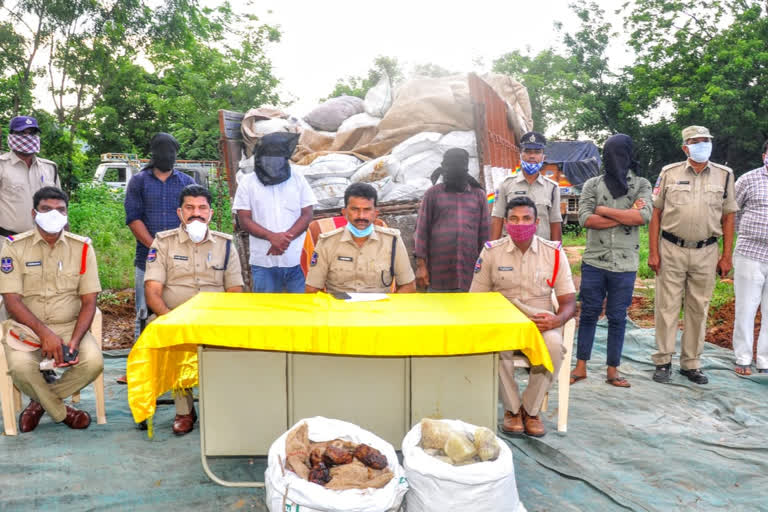 Mahabubabad Police caught Illegal jaggery