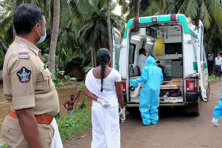 The villagers objected that the epidemic would spread to them if the patient boarded the boat from Kovid