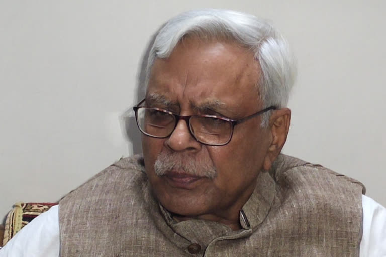 Shivanand Tiwari accused the central government for doing politics on SSR case