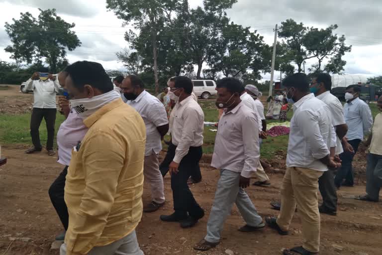 S. R. Patil Visits care centers at Gadag