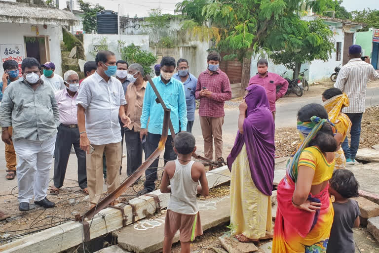 Chief Whip Vinay Bhaskar visited Hanmakonda town