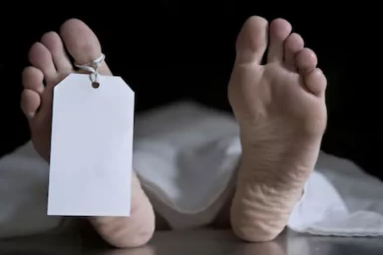 young man dead body found in palamu, young man killed in palamu, news of palamu police, पलामू में मिला युवक का शव, पलामू में युवक की हत्या, पलामू पुलिस की खबरें