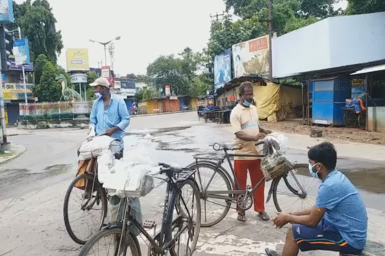 paper hawker