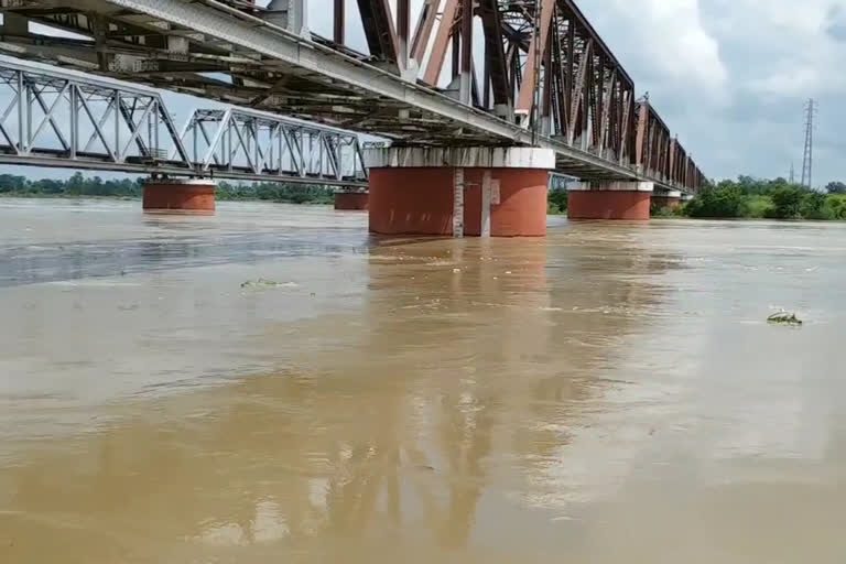 Muradabad: Flood in Ram Ganga river, currently below the danger mark