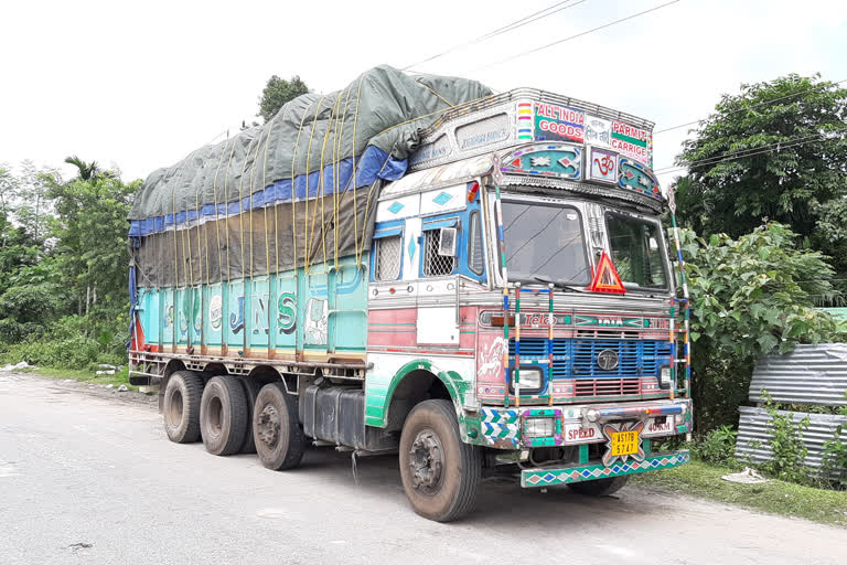 Illegal tobacco loaded truck seized at Chirang