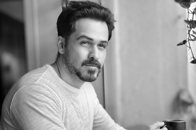 Emraan Hashmi is all set to tickle your funny bone with Sab First Class