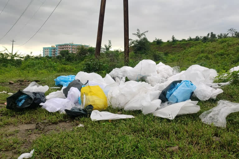 used ppe kits found at roadside in jalgaon