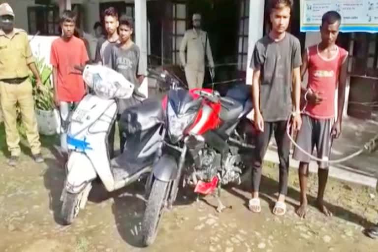 bike recovered at teok jorhat assam etv bharat news