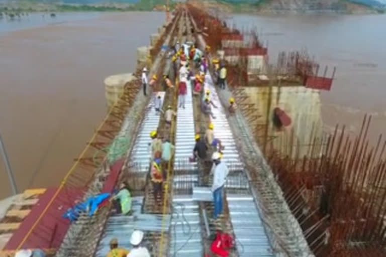 polavaram works didn't stop even in floods