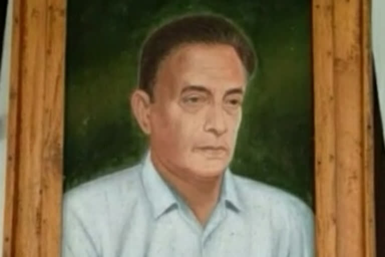 Shilpapran Chandra Phukan's unique personality