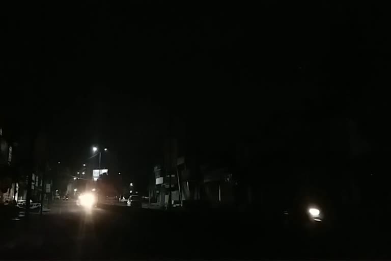 Problem of Street lights in Raipur