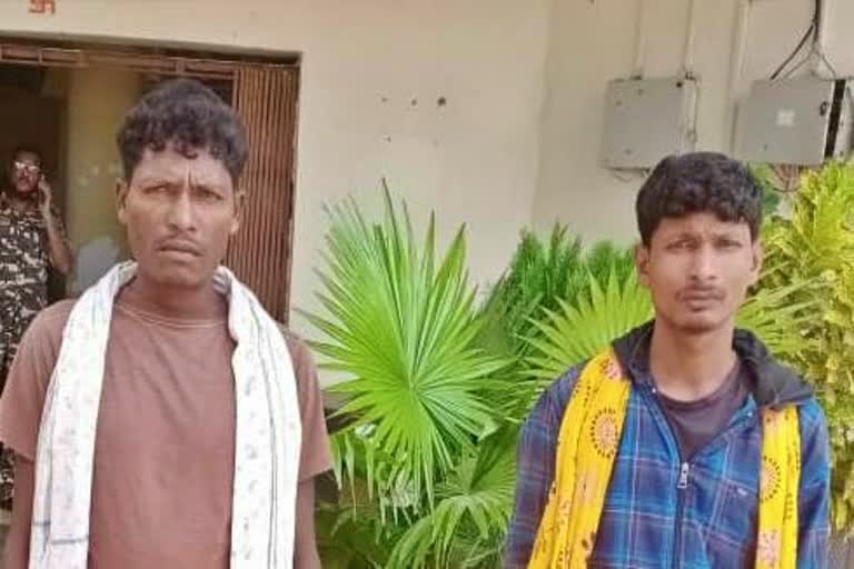 2 naxalites arrested in bijapur