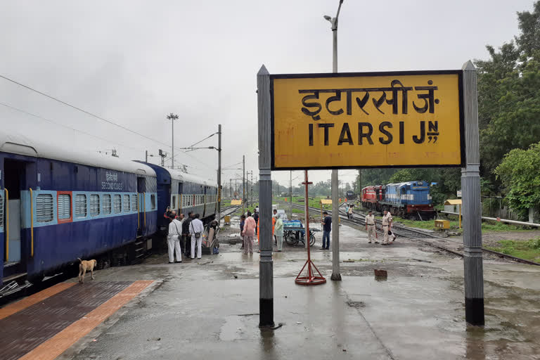 Itarsi - Allahabad, Rewa-Chirmiri Passenger train converted into express