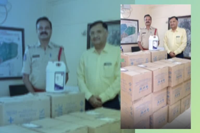 green ways company md rajiv distributed sanitizers to police