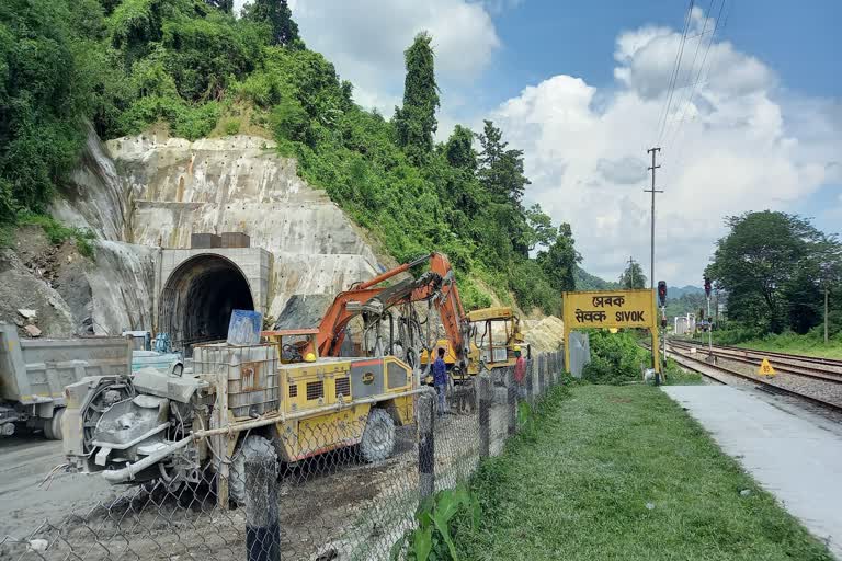 Sevak- Rongpo rail work