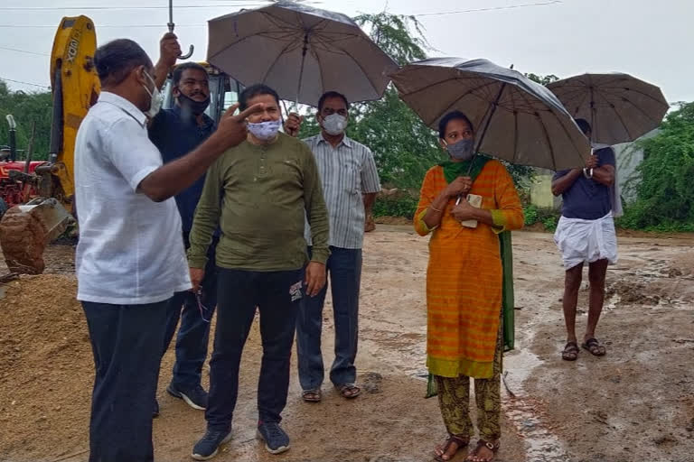 'గ్రామాల్లో స్వచ్ఛత లోపిస్తే చర్యలు తప్పవు'