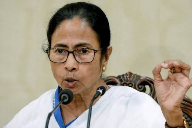 Opposition ruled states should collectively move SC for postponement of NEET JEE exams: Mamata NEET, JEE exam നീറ്റ് പരീക്ഷ മമതാ ബാനര്‍ജി ജെഇഇ പരീക്ഷ