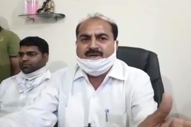 sabji mandi vyapari association press conference in tohana