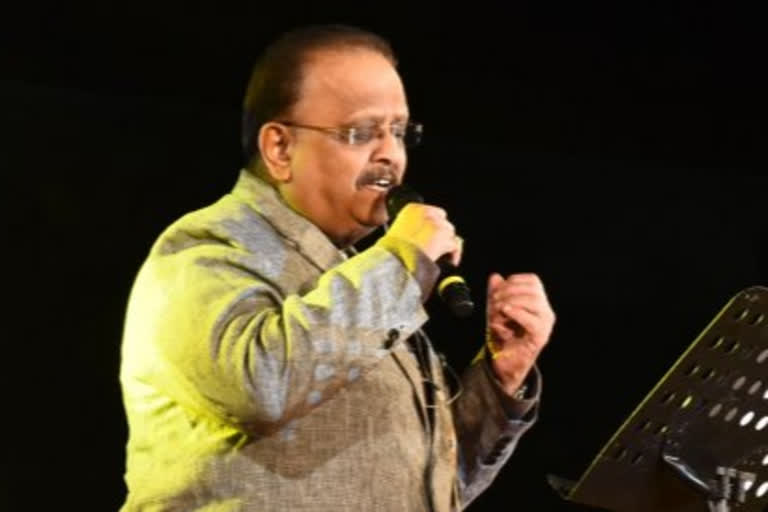 SP Balasubrahmanyam is conscious  says Hospital  എസ്.പി.ബി സുഖം പ്രാപിക്കുന്നതായി മെഡിക്കല്‍ ബുള്ളറ്റിന്‍  എസ്‌.പി ബാലസുബ്രമണ്യം