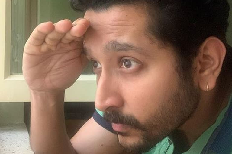 parambrata chattopadhyay in situational comedy