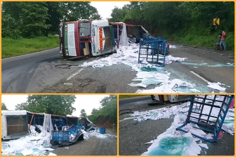 Accident at Kumbhaghat in Kaprada taluka of Valsad