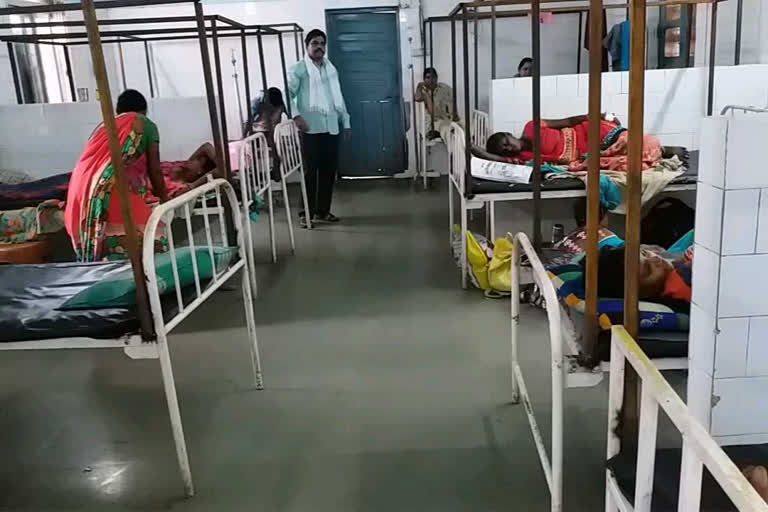 lack of bed in corona hospital in janjgir champa