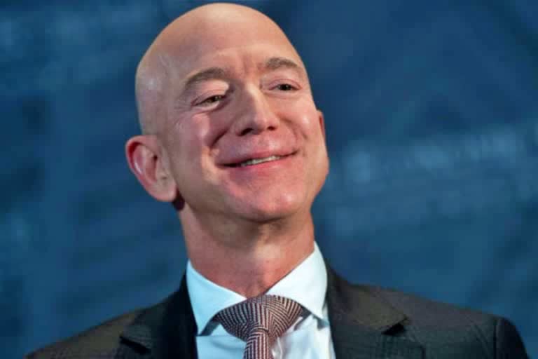 world's first person with net worth of over $200 billion