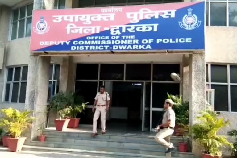 Delhi police arrested a thief in Dwarka