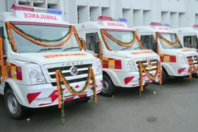 SECL to provide 69 well equipped ambulances in his hospitals in bilaspur