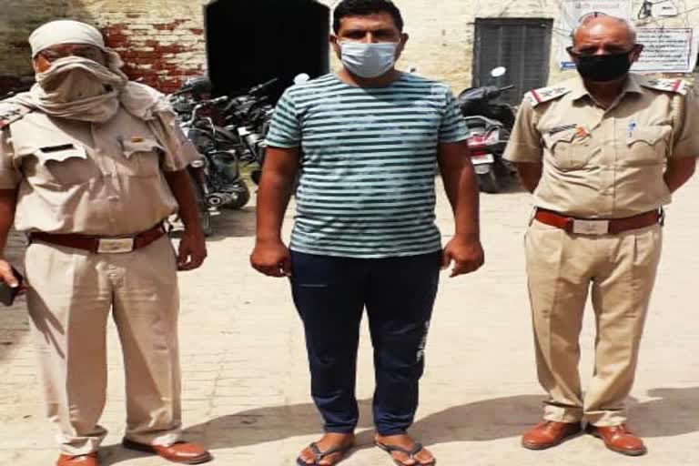 kaithal police arrested two drug  Smugglers