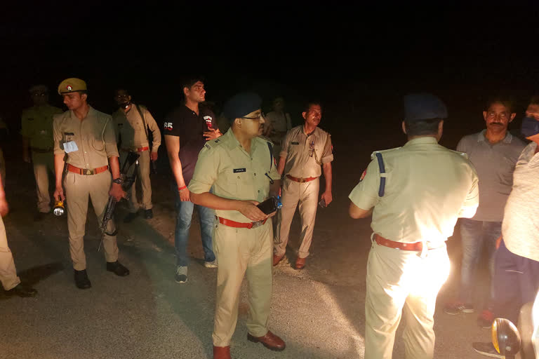 पुलिस मुठभेड़ में बदमाश के पैर में लगी गोली