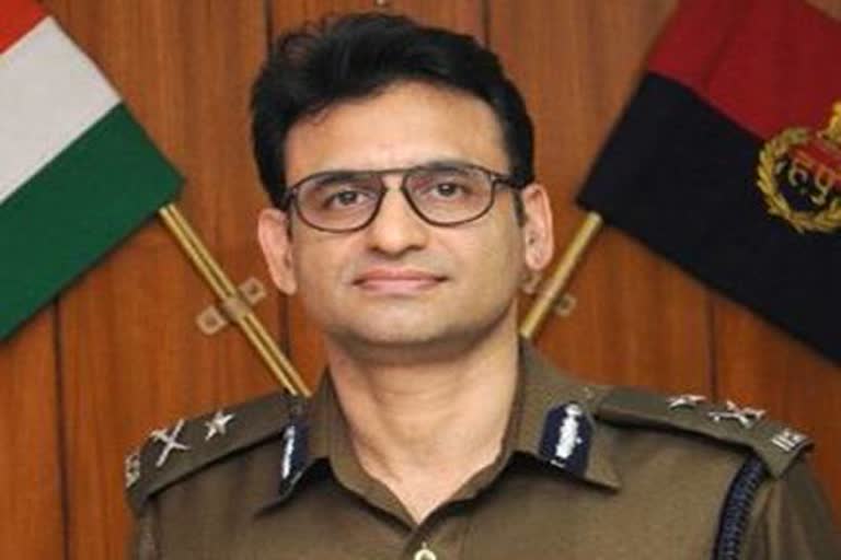 director general of police made appeal to people for not share whatsapp code with anyone