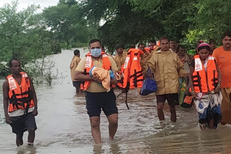 Flood control room activated in Bilaspur