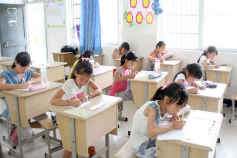 China set to fully reopen schools