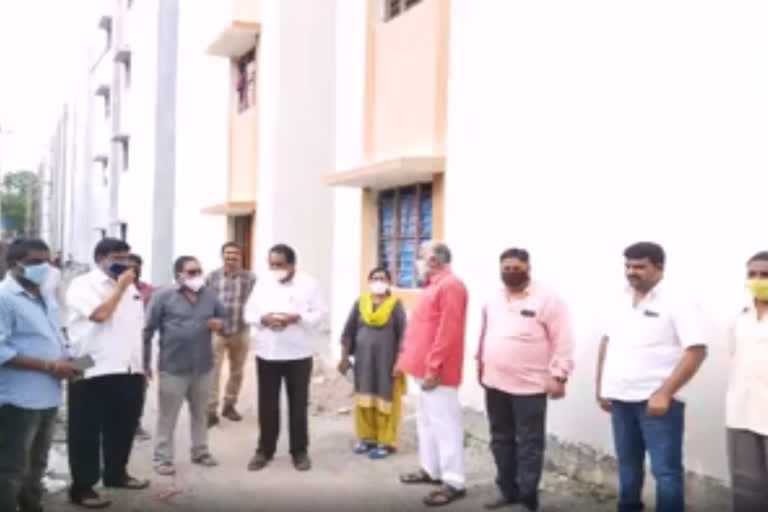 Boyinpally Market Committee Chairman inspects Double bed Room Construction Works