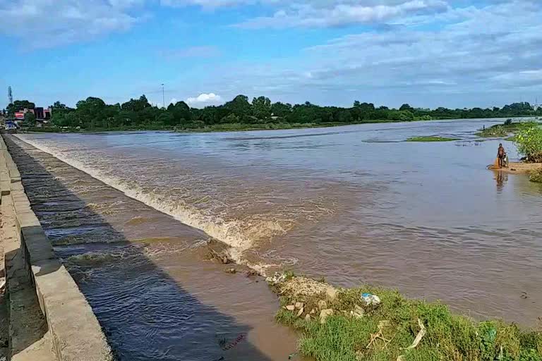 heavy rain in bilaspur