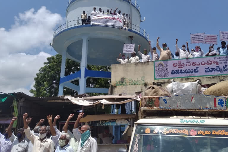 handloom workers relay hunger strike reaches to 49th day at Chandur in nalgonda district