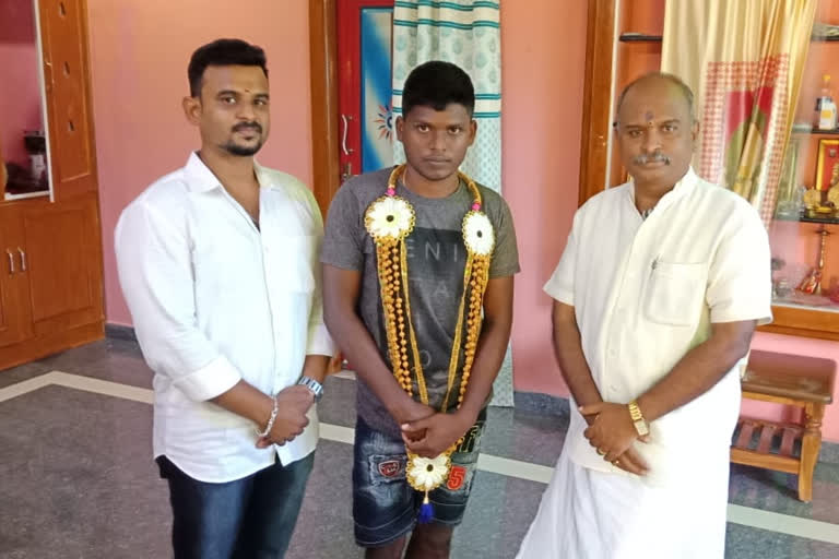 BJP congratulates Rajiv Kale Ratna recipient Mariappan Thangavelu