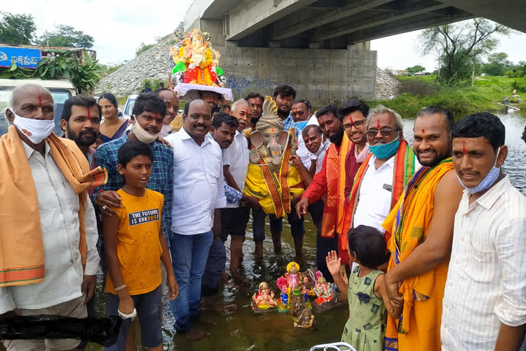 Immersion of Ganesha idols in Devarakadra, Mahabubnagar district