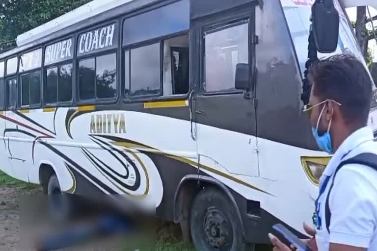 Corpse found under the bus