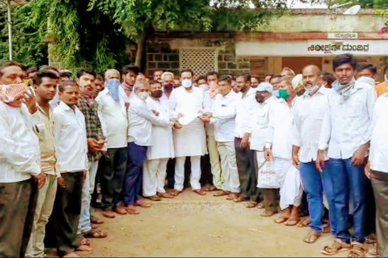 demanding to issue ST certificate to Talawara community