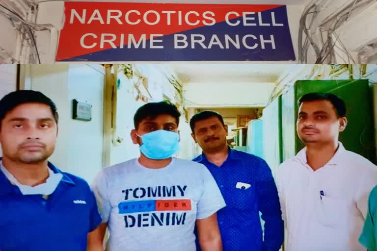 Narcotics Cell of Delhi Crime Branch arrested the gangster of Nasir gang with weapons