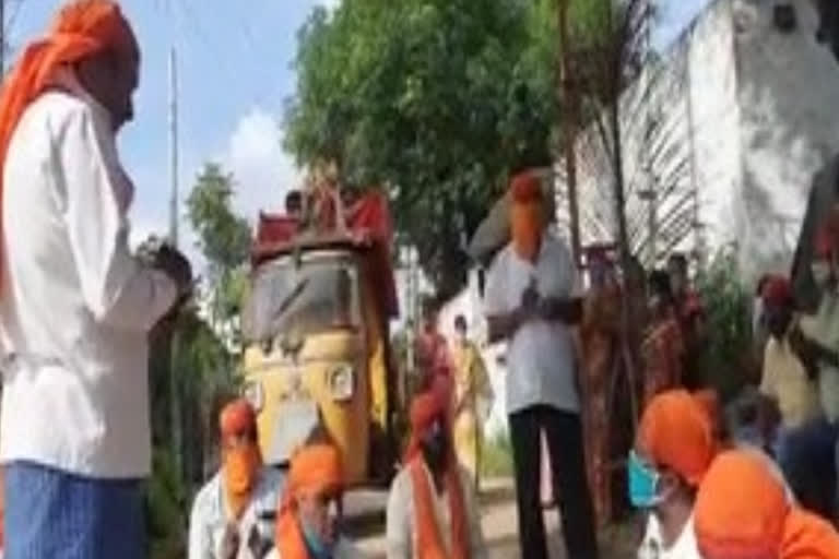 ganesh immersion at choppadhandi in karimnagar district