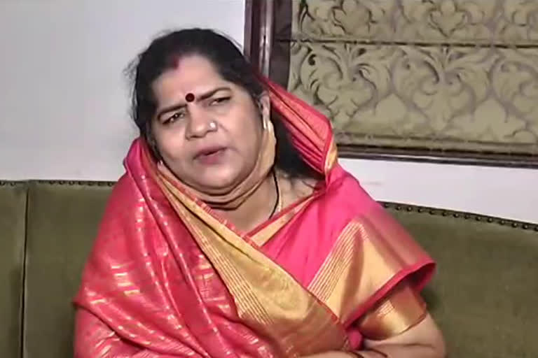 Minister Imrati Devi demand to be serve egg in Anganwadi