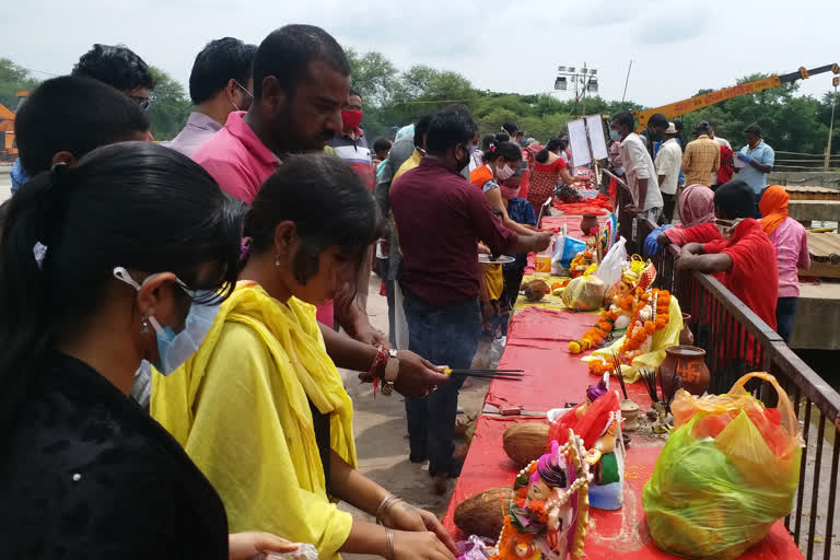 Ganpati visarjan started in Raipur