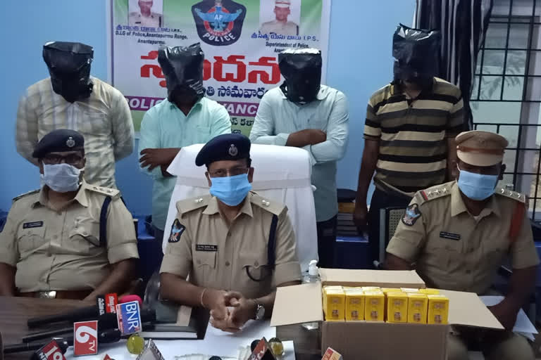 subinspectors and constables arrested in liquour case at ananthapuram