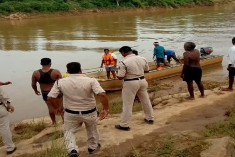 9 year old girl drowned in mahan river