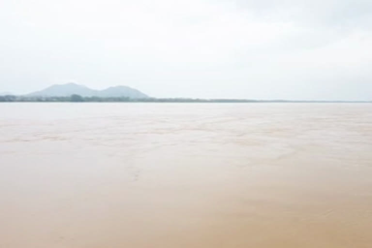 flood at polavaram