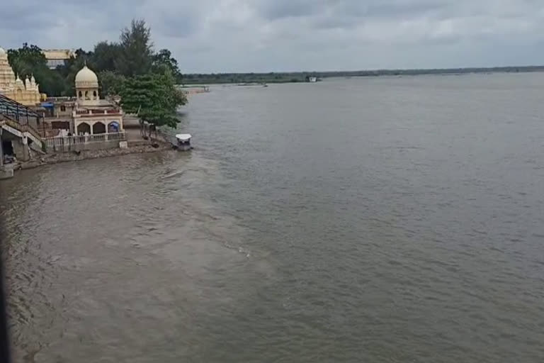 Clearing Malaprabha River in bagalkote