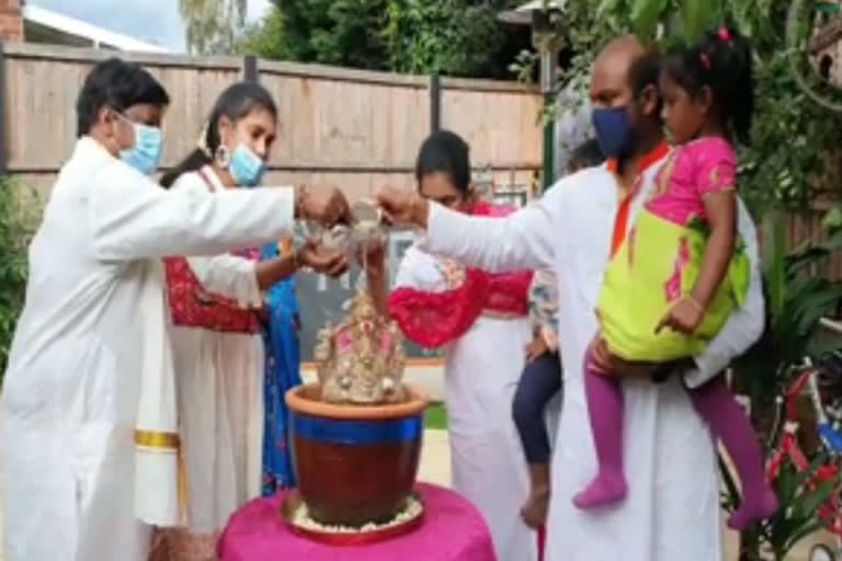 Seed ganesh Immersion in London reading city